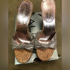 Aldo Bocadelrio Cork Wedges. Wedges are size 38 (European) 8 (U.S.A)